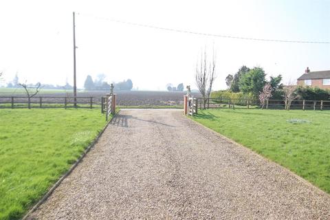 4 bedroom detached bungalow for sale, Mill Lane, Wrangle, Boston