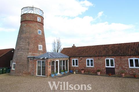 4 bedroom detached bungalow for sale, Mill Lane, Wrangle, Boston