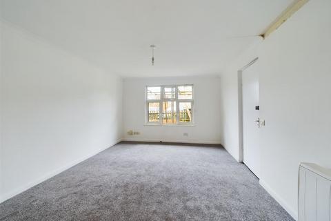 1 bedroom flat to rent - Lanercost Road, Crawley RH11
