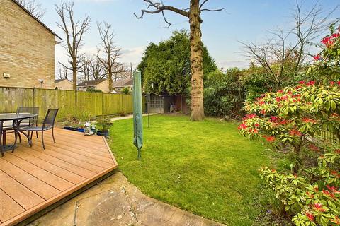 3 bedroom detached house for sale - Burgh Close, Crawley RH10