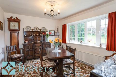 Balmacara Presteigne Road, Knighton, LD7 1HY