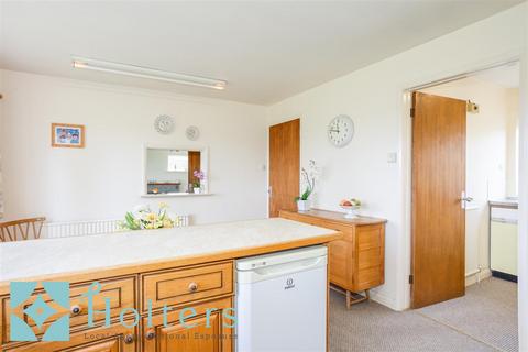Balmacara Presteigne Road, Knighton, LD7 1HY
