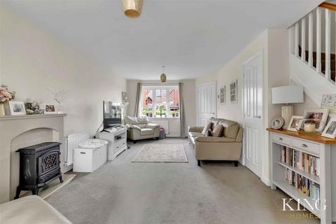 25 Linthurst Crescent, Redditch, B97 6SQ