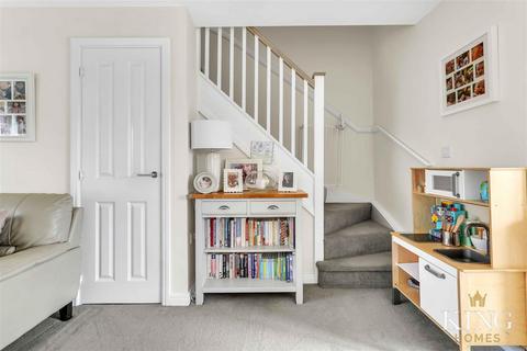 25 Linthurst Crescent, Redditch, B97 6SQ