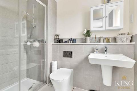 25 Linthurst Crescent, Redditch, B97 6SQ
