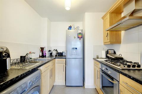 2 bedroom apartment for sale - Kelham Drive, Nottingham