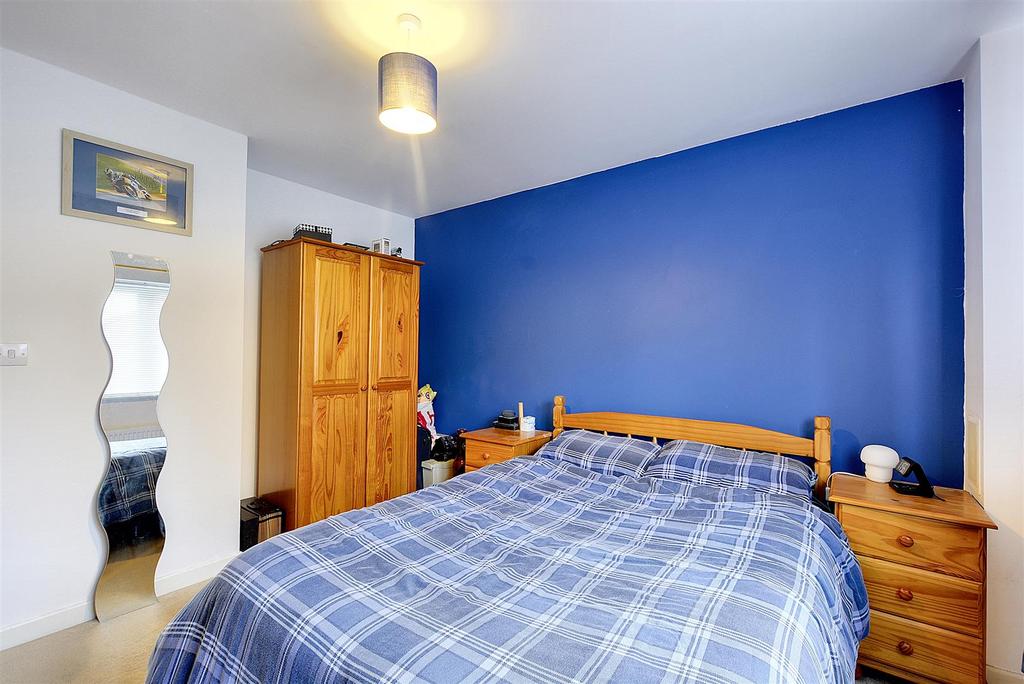 Bedroom 1 2.jpeg