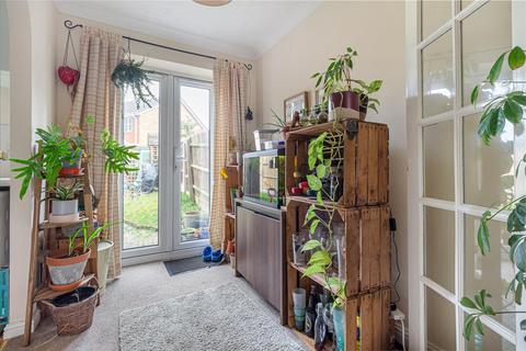 2 bedroom end of terrace house for sale - Malham Place, Worcester