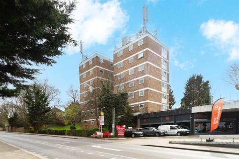 2 bedroom flat for sale, Bromley Hill, Bromley