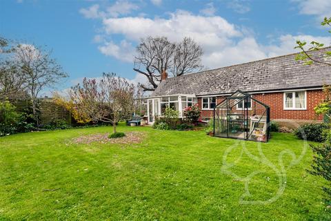 3 Avocet Close, West Mersea, Colchester, CO5 8DQ