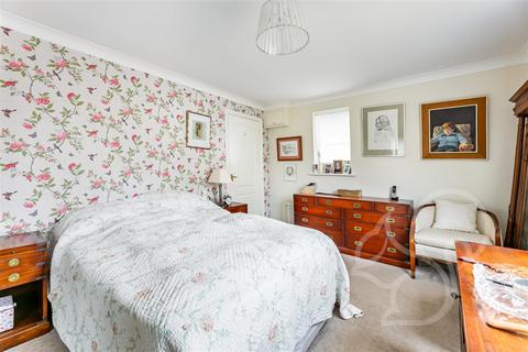 3 Avocet Close, West Mersea, Colchester, CO5 8DQ