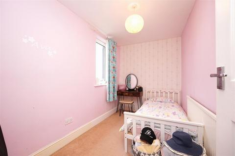 17 Cleator Street, Dalton-in-furness, LA15 8RU