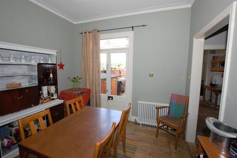 2 bedroom terraced house to rent - Chalk Hill Road, Norwich