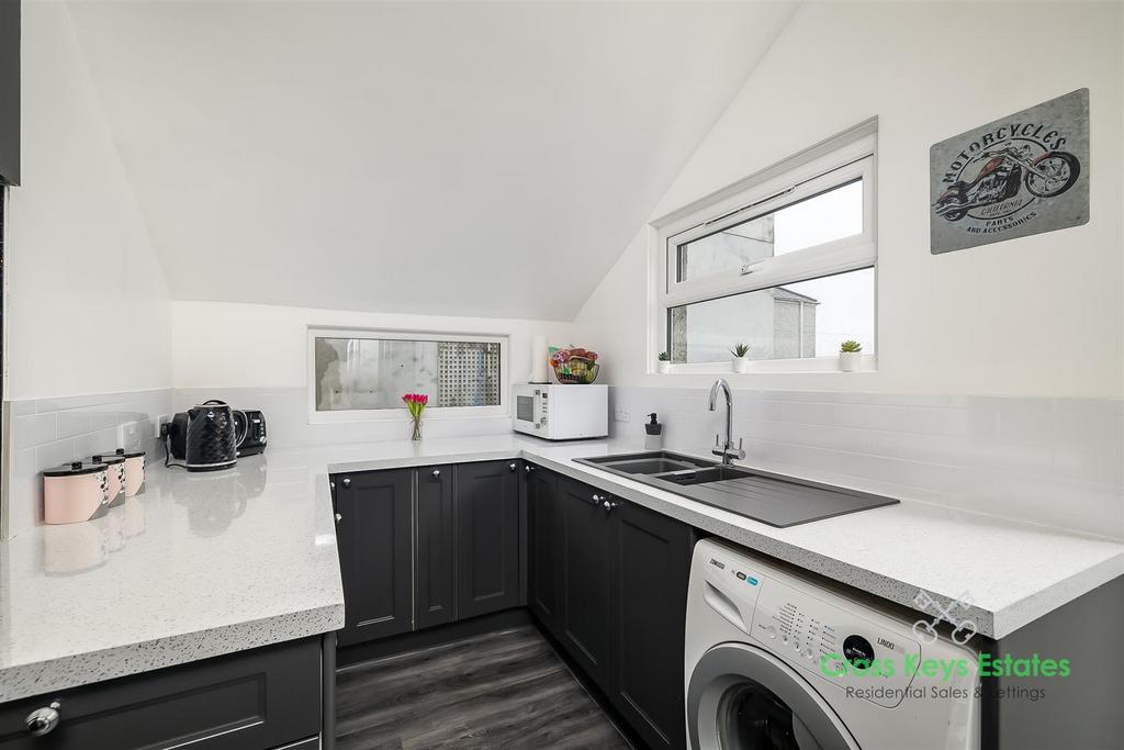 Fitted Kitchen