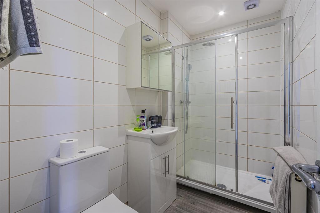 Howard Court 1-4.jpg