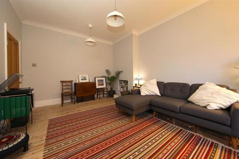 2 bedroom apartment for sale - Winchester Avenue, Cardiff CF23