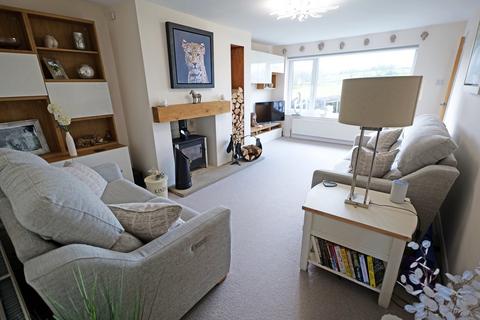 23 Ingleborough Drive, Barnoldswick, BB18 5QB