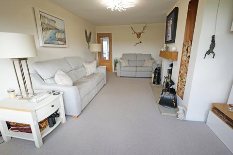 23 Ingleborough Drive, Barnoldswick, BB18 5QB