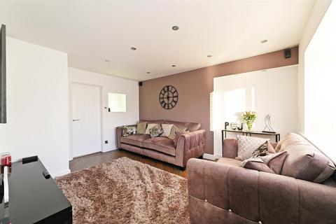 4 bedroom detached house for sale - Broadlands Avenue, Owlthorpe, Sheffield