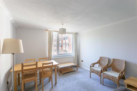 2 bedroom flat to rent - St. Ann's Close, Newcastle upon Tyne