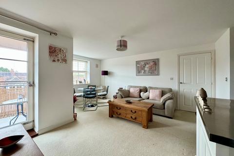 2 bedroom flat for sale, Limborough Road, Wantage, OX12
