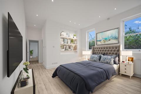 2 bedroom apartment for sale, Gondar Gardens, West Hampstead, NW6