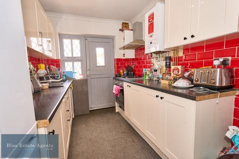 19 Spinney Drive, Feltham, TW14 8PL