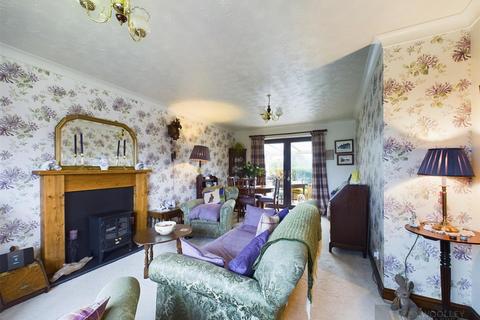 2 bedroom detached bungalow for sale, Braemar Court, Beeford, Driffield