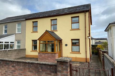 3 bedroom semi-detached house for sale, Trenewydd, Brecon, LD3