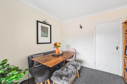 3 bedroom detached bungalow for sale - Wellfield Close, Gorseinon, Swansea