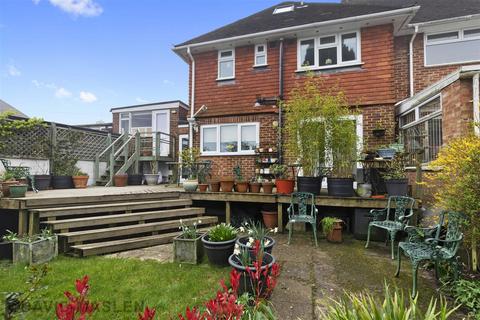 4 bedroom house for sale - Fernhurst Crescent, Brighton