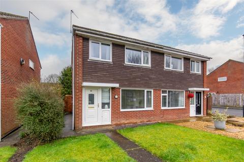 3 bedroom semi-detached house for sale - Huntingdon Close, Newcastle Upon Tyne
