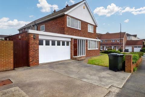 3 bedroom semi-detached house to rent, Sidlaw Avenue, North Shields
