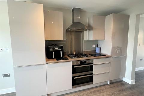 5 bedroom detached house for sale, Skippers Way, Walton on the Naze, CO14