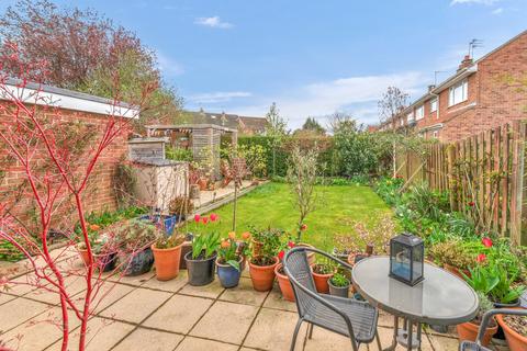 4 Bramley Garth, York, YO31 0NG