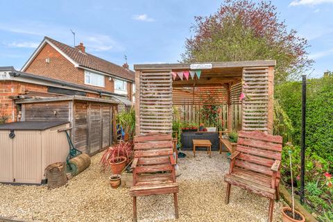 4 Bramley Garth, York, YO31 0NG