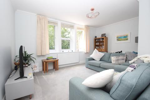 2 bedroom flat for sale, 2 Pine Tree Glen, WESTBOURNE, BH4
