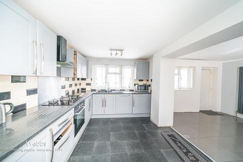 3 Braemar Close, Willenhall, WV12 4RF