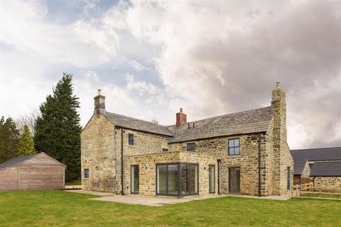 5 bedroom farm house for sale, Flying Horse Farm, Leeds LS15