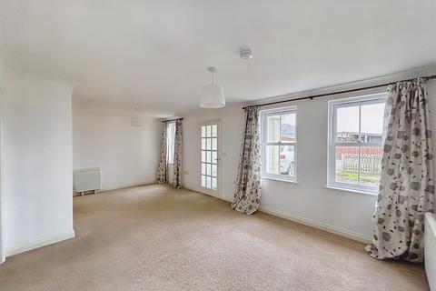6 School Hill, Shortlanesend, Truro, TR4 9DU