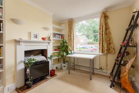 3 bedroom terraced house to rent - Bradbourne Road, Sevenoaks TN13 3PY