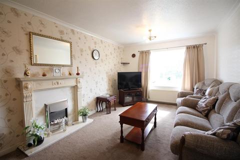 2 bedroom semi-detached bungalow for sale, Rockingham Way, Leeds LS15