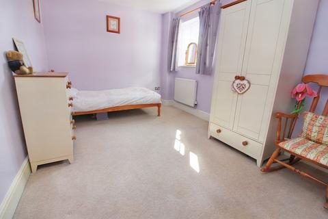 2b Gregory Close, Meppershall, Shefford, SG17 5GA