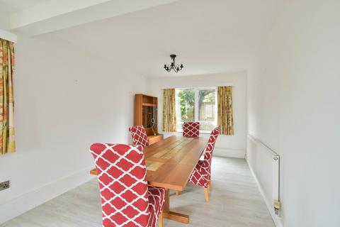 3 bedroom flat for sale, Sutherland Avenue, Bexhill-on-Sea, TN39