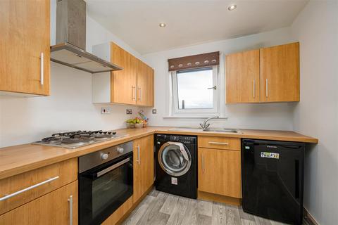 2 bedroom apartment for sale, Tannadice Court, Dundee DD3