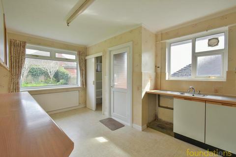 24 Broad View, Bexhill-on-sea, TN39 4HW