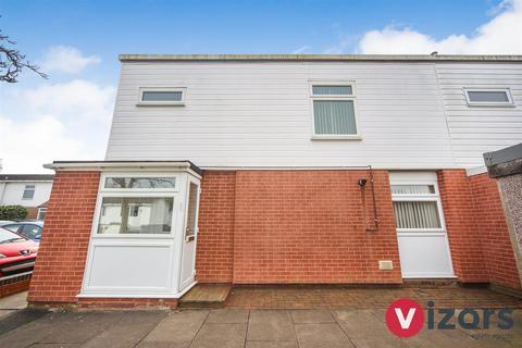 3 bedroom end of terrace house for sale - Chaddesley Close, Lodge Park, Redditch