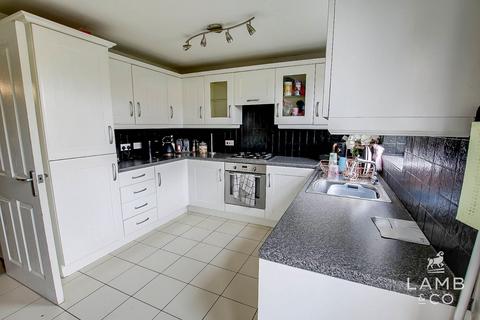 4 bedroom terraced house for sale, Harpers Way, Clacton-On-Sea CO16