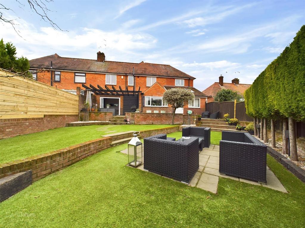 Spring Lane, Nottingham NG4 4 bed semidetached house £425,000