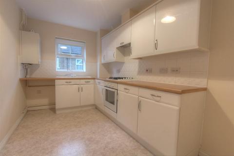 2 bedroom flat to rent - Simpkins Court, Hursley Road, Chandlers Ford